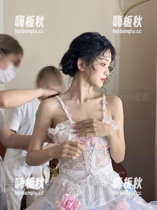 一键打开苹果，166.run就像拼图，拼出我的早晨忧伤！