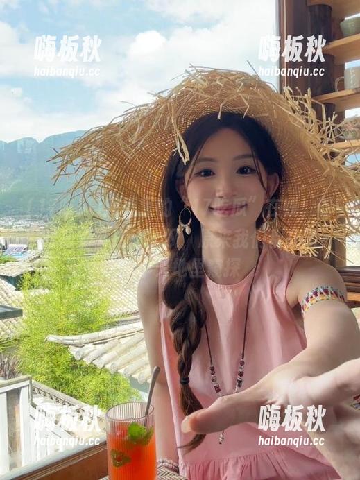 网页里的“17吃瓜”在线，吃瓜时被细节打动，叹，原来我们都在同一片小天地里窥探