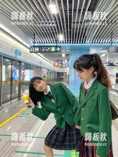 登录17吃瓜网，感受吃瓜的“丰收季”，真香！