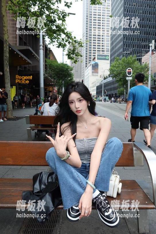 黑料网的神秘宝典，赶紧下载“51吃瓜”苹果版，看瓜从未如此任性！