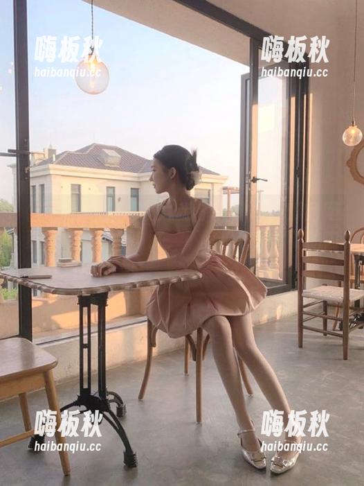 朋友给我分享了51吃瓜网网页，进去后一小时，不敢想象我看到的内容…