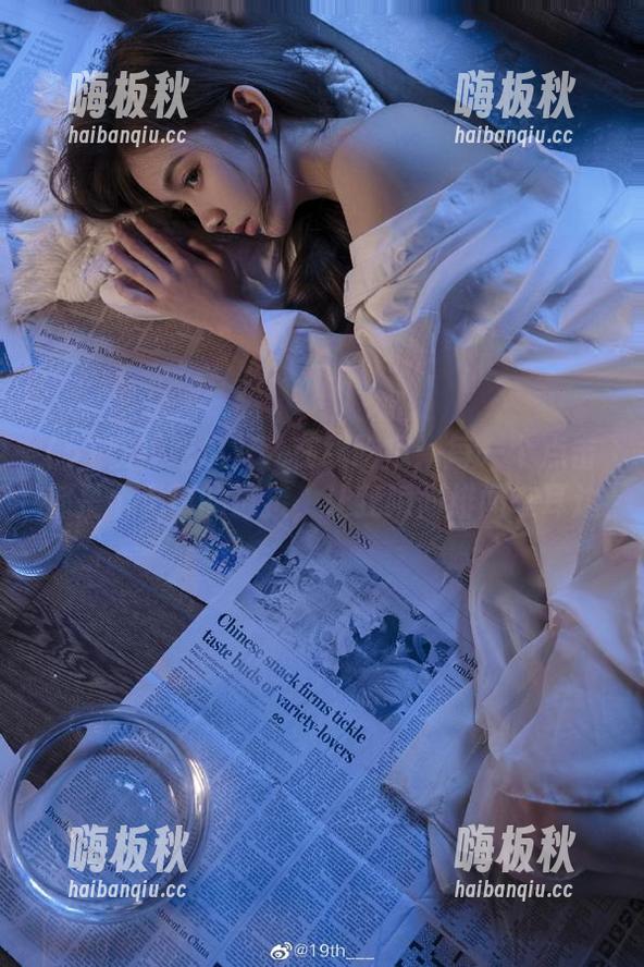 51在线吃瓜：每一个点击都是个无形的链接，让我瞬间绯闻在耳边