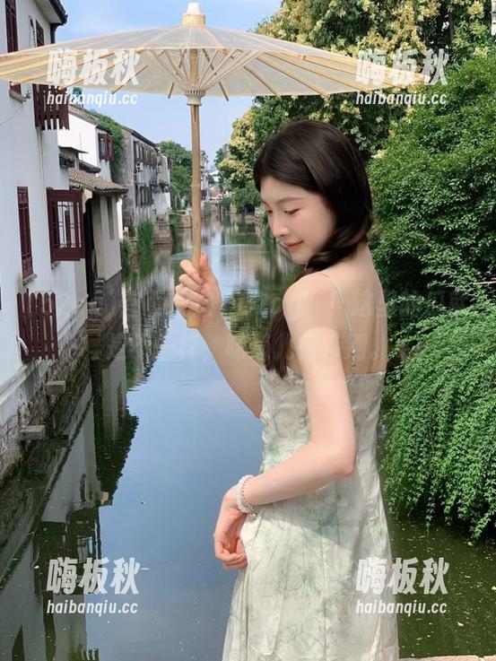 首页锁定“52cg”！这里的瓜就是不一样，味道儿很特别。