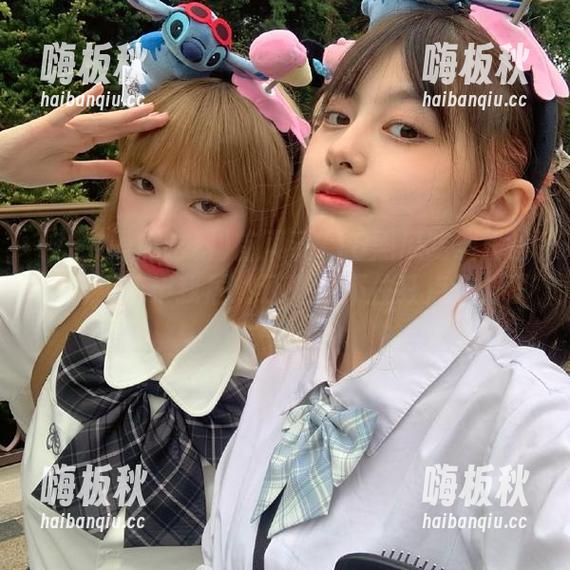 718黑瓜吃料 首页说718黑瓜吃料没啥特别,结果我居然还是忍不住狂点进去了……