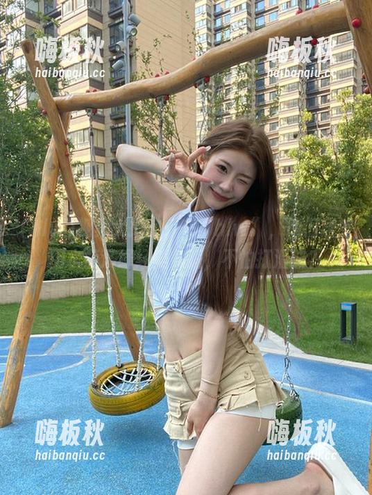 hlw 视频大揭密:在“hlw”,他们居然用水瓶演绎经典舞蹈,不怕打滑嘛?