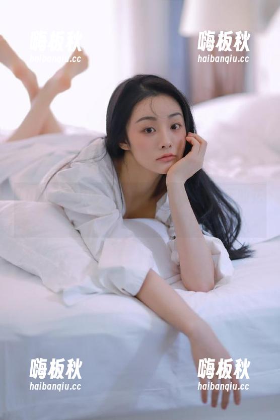 “hlw”：让你的八卦跟春天的花一样，永久绽放哦！