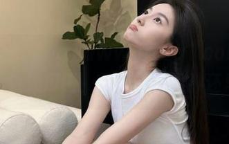 www.51cg1.com的传送门：进入瓜田，保管你比闹钟还早醒！