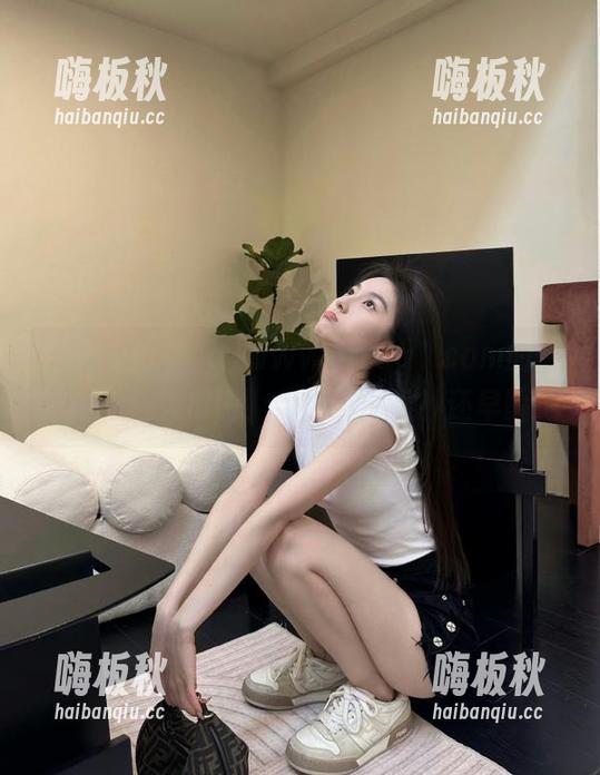 www.51cg www.51cg1.com的传送门:进入瓜田,保管你比闹钟还早醒!