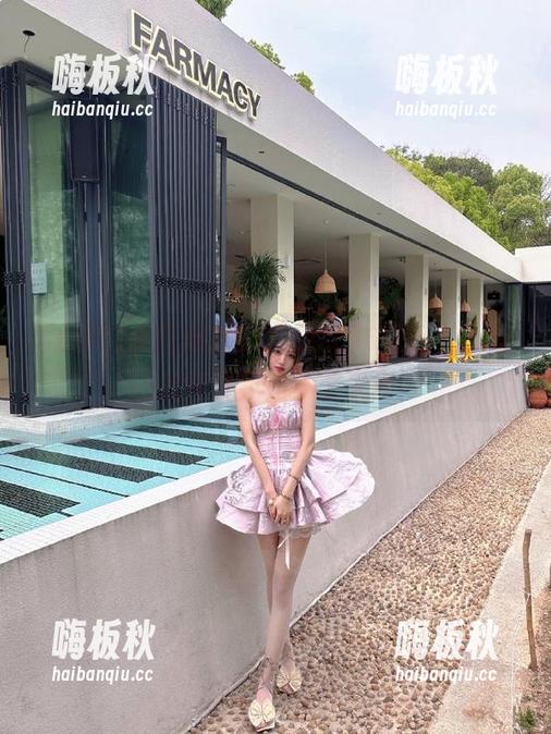 疯狂刷屏的“zztt56官网”，总让我怀疑我是不是太闲！