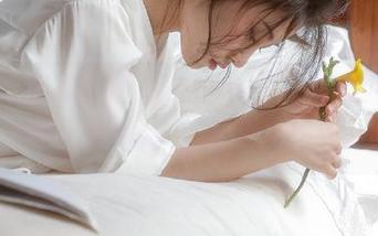 最新八卦：五一每日吃瓜精选，真是一路高能，停不下来～