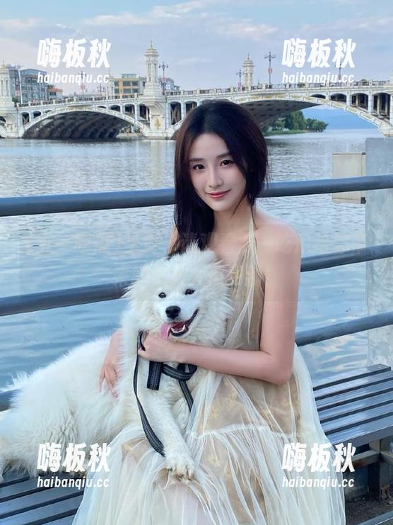 五一吃瓜 坐好,请观看五一吃瓜给你带来的超火大瓜更新!