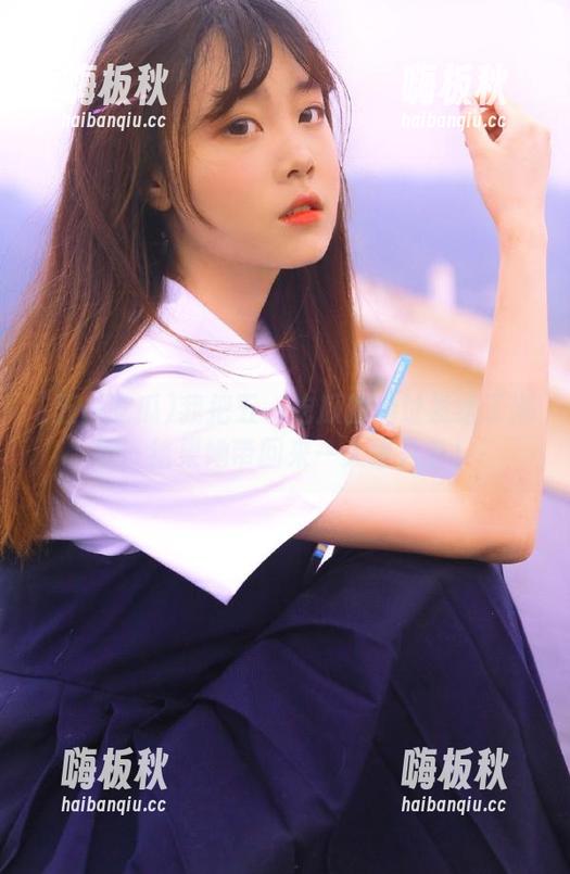 五一吃瓜 我把五一吃瓜的地址发给了娜娜,结果她带回来一大堆八卦!