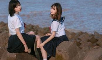 五一吃瓜网站：看！娜娜今天又调皮了！