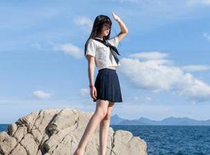 下载‘吃瓜517’，滑动指尖，指尖上的秘密慢慢浮现