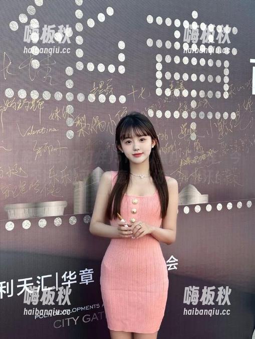 51吃瓜黑料不打烊：今天注册的可要注意，赛场热得出汗！