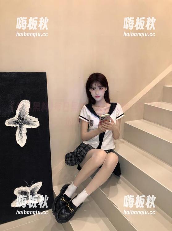 每日黑料，点击链接，专治你的无聊症！