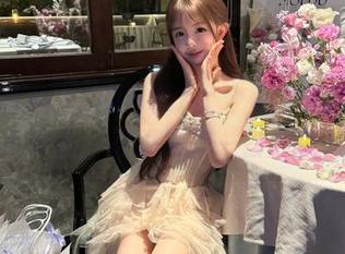 “每日黑料”：发布挑剔精神的小故事，舒服得来一口热茶吧。