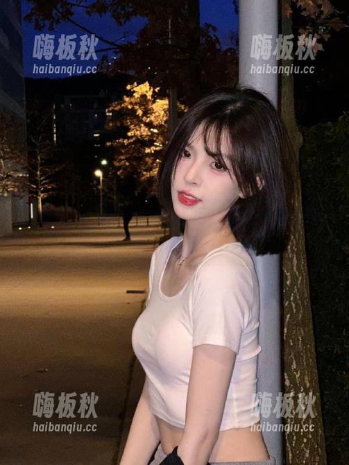 登录黑料51后，我的次元壁有点快崩了…