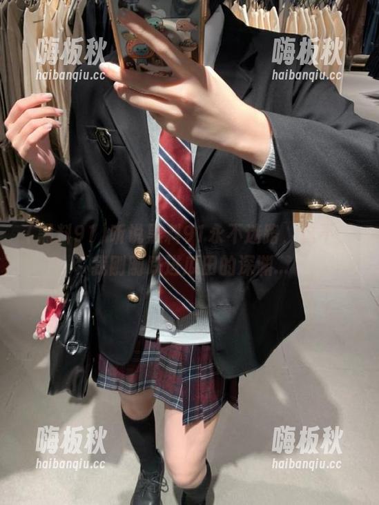 黑料91 听说黑料91永不迷路,这不,我刚刚跌进瓜田的深渊...