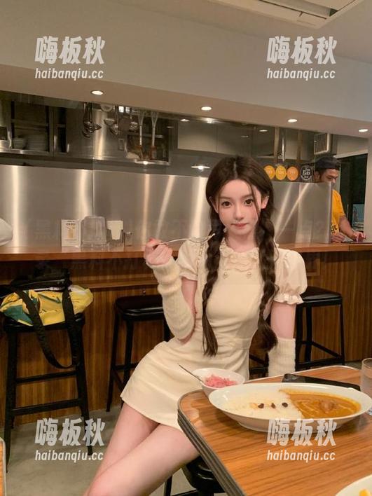 你敢不敢再“黑”一点？登录“黑料不打样”瞬间让我大开眼界！
