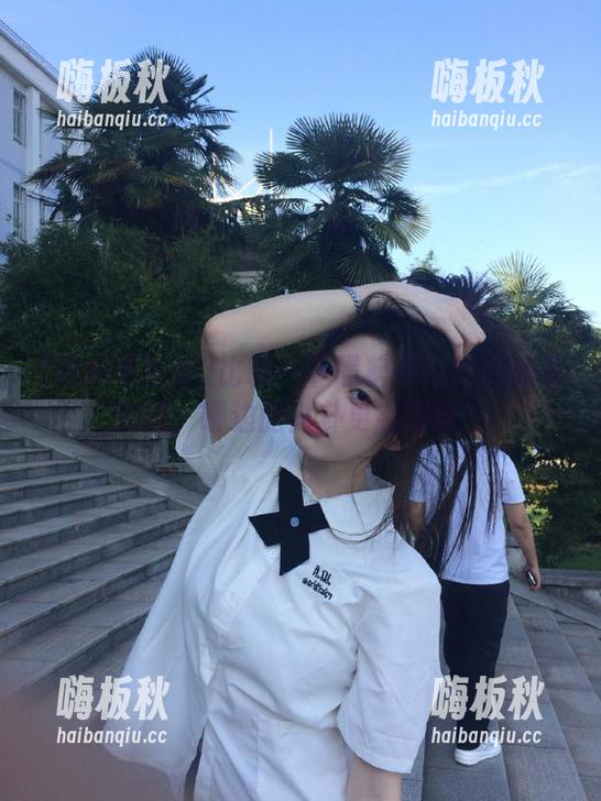黑料不打烊 比较一下黑料不打烊网站和贴吧,哪边的八卦更有趣呀?