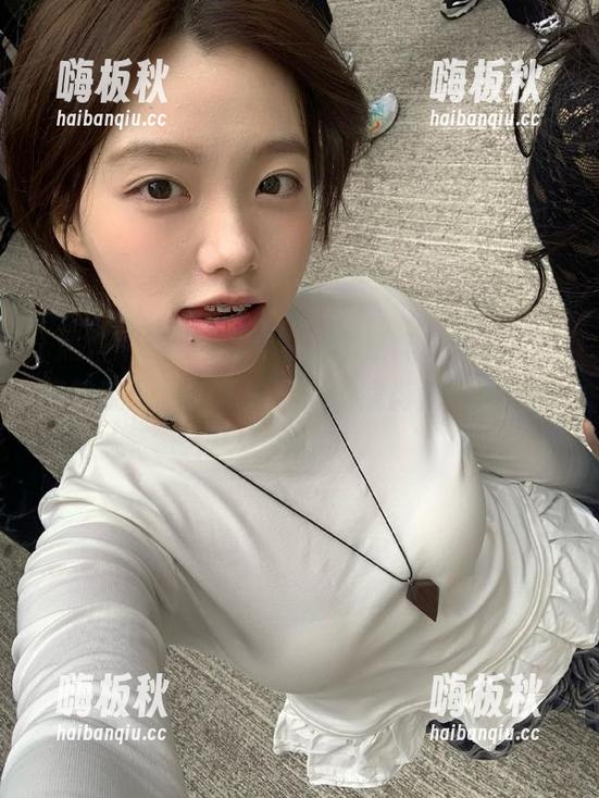 黑料不打烊 观看黑料不打烊,如同在自家的院子里,我的目光随意游走,打探四周!