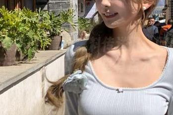 最新黑料传送门：到底是吃瓜还是被喂瓜，心里有点矛盾。