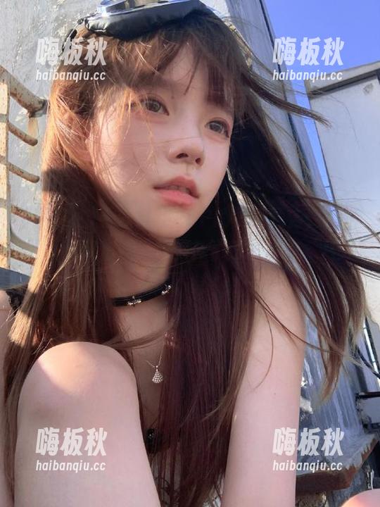 黑料社 看黑料社APP的更新预告,我愣了,明明想吃瓜却变成了超大碗的‘八卦捞’!