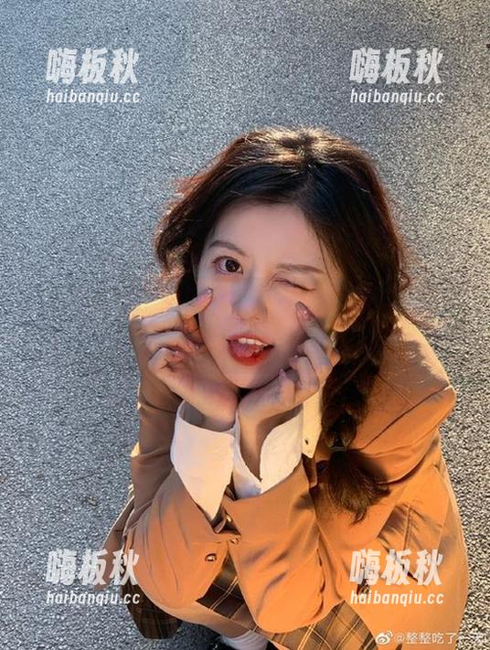 黑料社区 谁需要别的app?黑料社区网址足以让我在乎一切!
