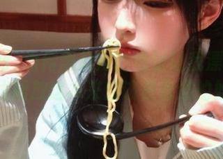 为何黑料网的地址让我漂洋过海，在线播放这本来应该是普通的娱乐呀