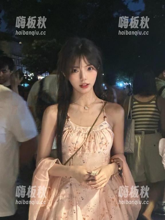 黑料网不打烊 “黑料网不打烊”:快来查看你未曾关注的入口,心酸往事一箩筐!