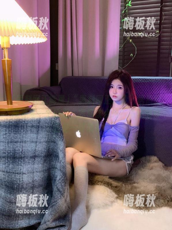 “黑料网正能量”居然给我发来一个链接，我应该点吗？满怀期待还是一阵恐惧呢？