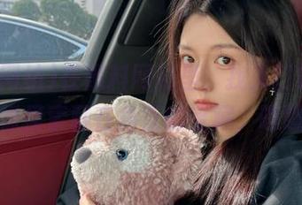 在黑料网站里，找入口链接就像摸索藏在角落的宝藏，嘿嘿