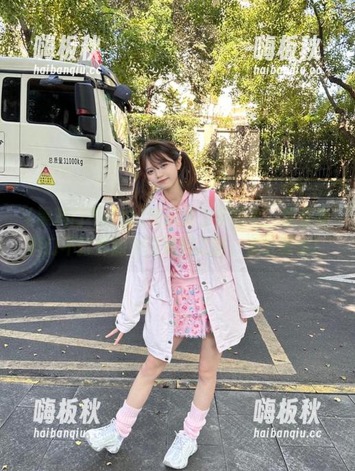 吃瓜路上不断电，观看黑料门不打烊的今日黑料之旅，别眨眼哦！