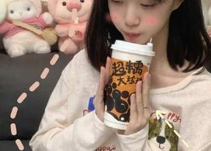 用永久的心态看黑网料，世界其实蛮简单。