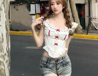 约会前的必备：黑网料，免费助攻保证你成为焦点！