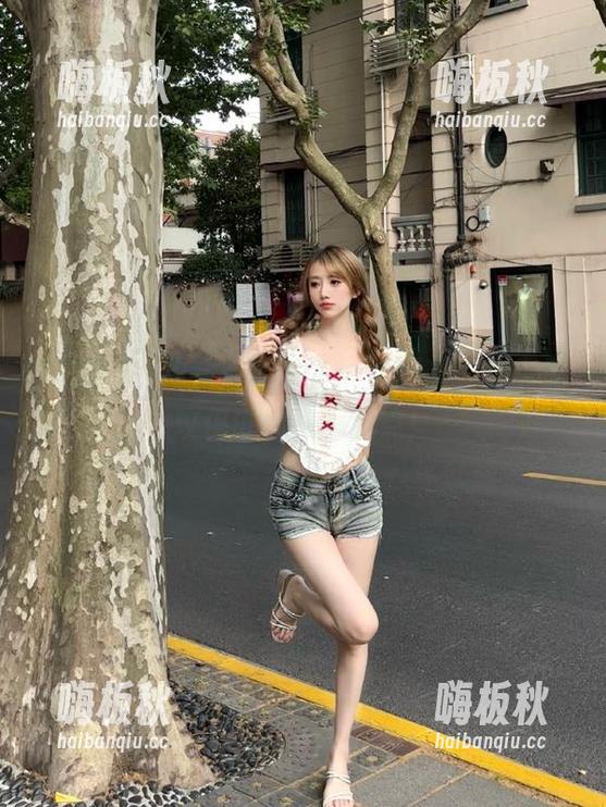 黑网料 约会前的必备:黑网料,免费助攻保证你成为焦点!